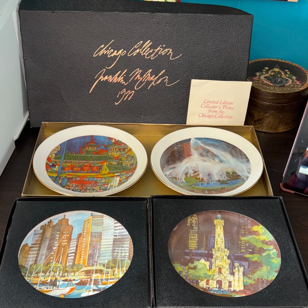 NIB VINTAGE Franklin McMahon 1972 & 1977 Chicago Collection Plates set of 4.